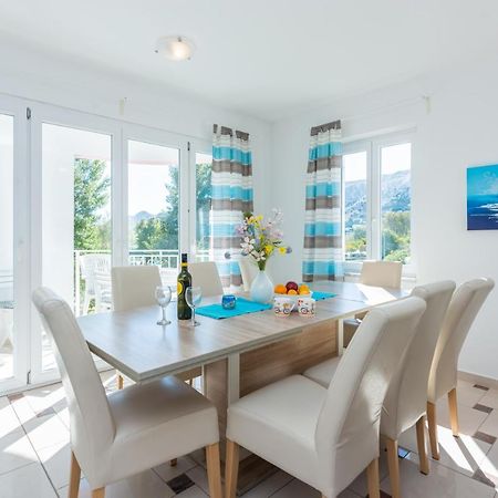 Beautiful Apartment Lovorka 6 , Baska, Krk Luaran gambar