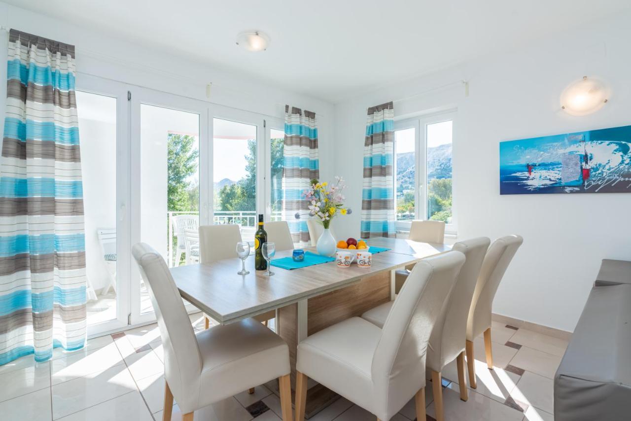 Beautiful Apartment Lovorka 6 , Baska, Krk Luaran gambar