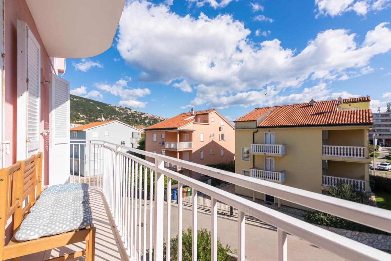 Beautiful Apartment Lovorka 6 , Baska, Krk Luaran gambar