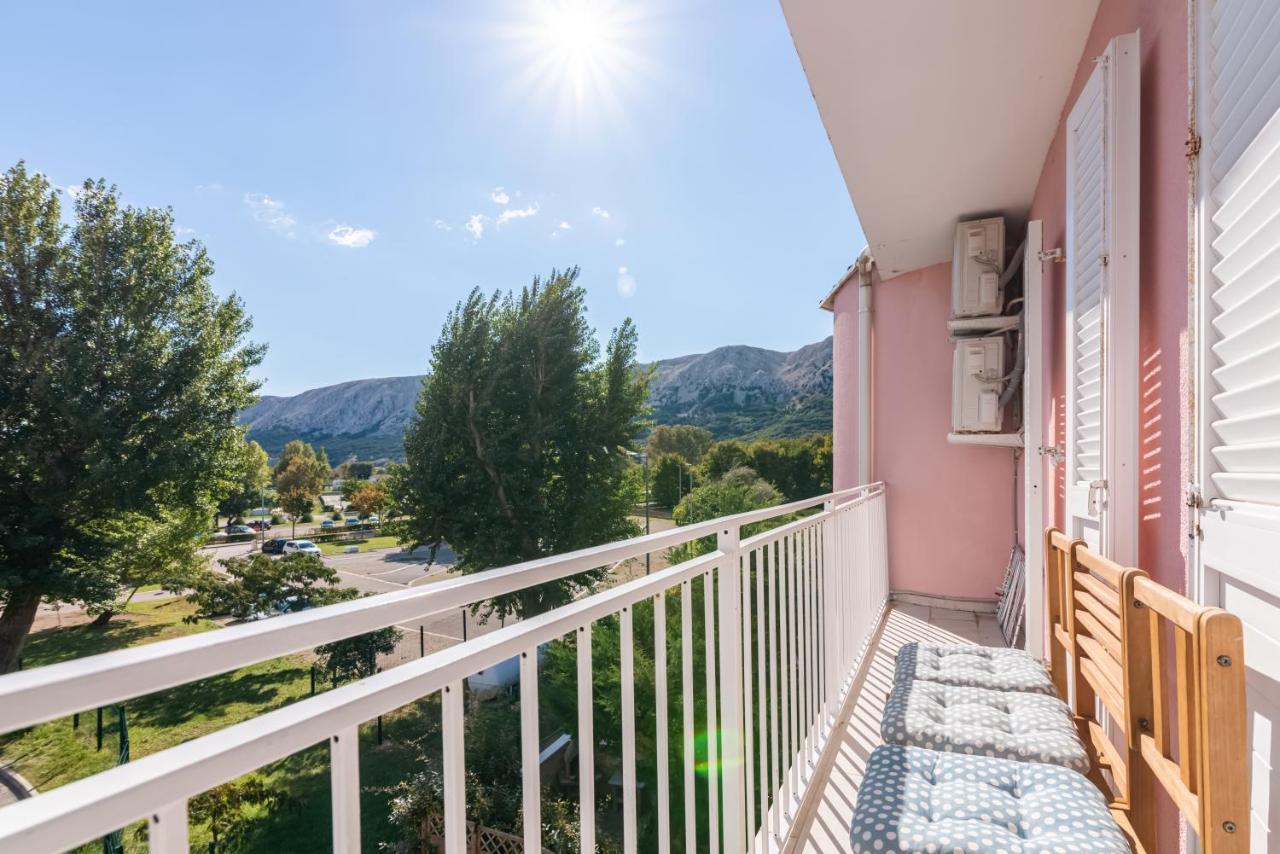 Beautiful Apartment Lovorka 6 , Baska, Krk Luaran gambar
