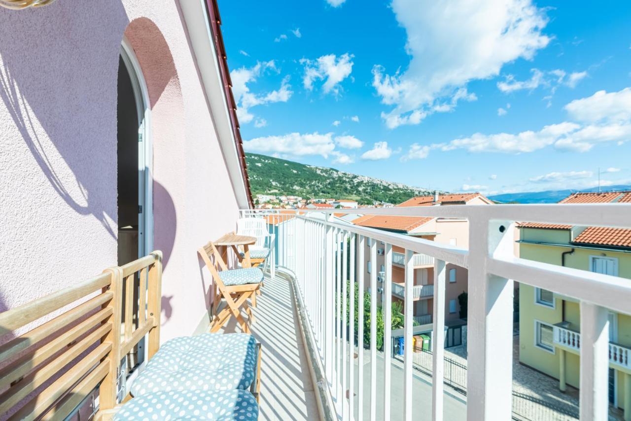 Beautiful Apartment Lovorka 6 , Baska, Krk Luaran gambar